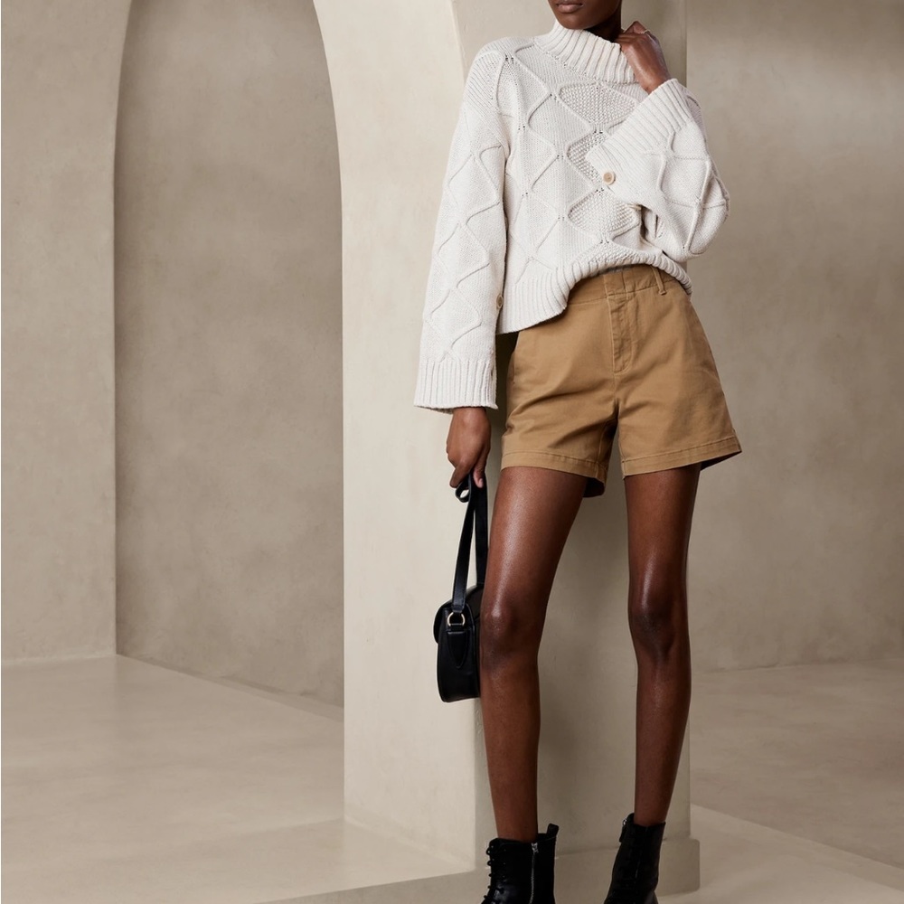 NWT - Banana Republic Flat-Front Chino Short in Whiskey